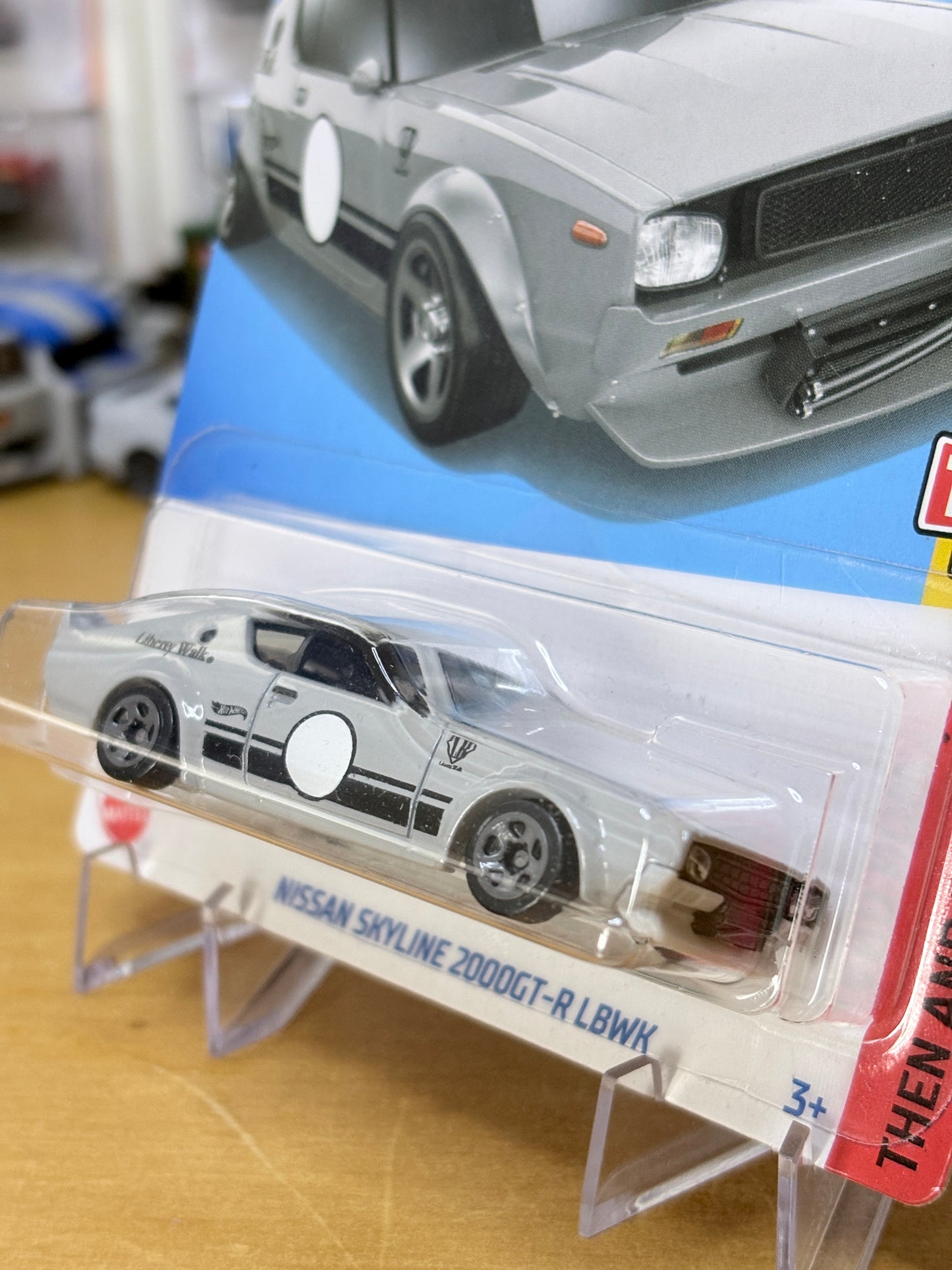 Hot Wheels Mainline | Nissan Skyline 2000 GT-R LBWK | 2024 Then and Now 1/10