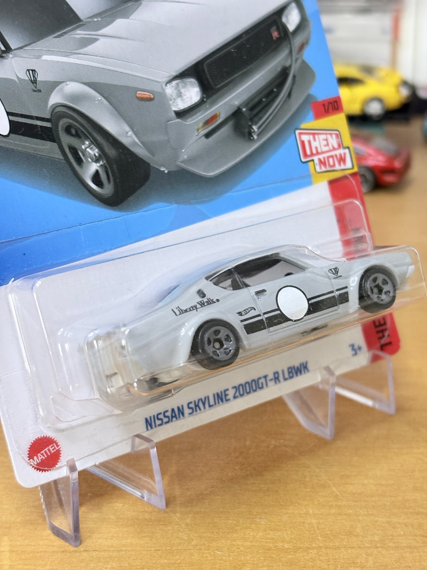 Hot Wheels Mainline | Nissan Skyline 2000 GT-R LBWK | 2024 Then and Now 1/10