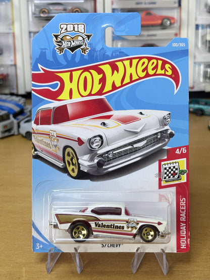 Hot Wheels Mainline | '57 Chevy | 2018 Holiday Racers 4/6