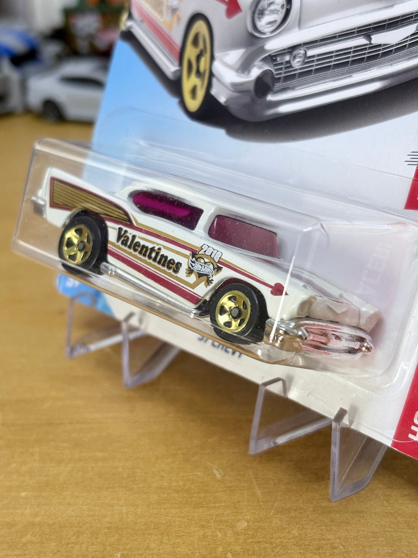 Hot Wheels Mainline | '57 Chevy | 2018 Holiday Racers 4/6