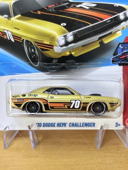 Hot Wheels Mainline | '70 Dodge Hemi Challenger | 2026 Nightspeed 4/10