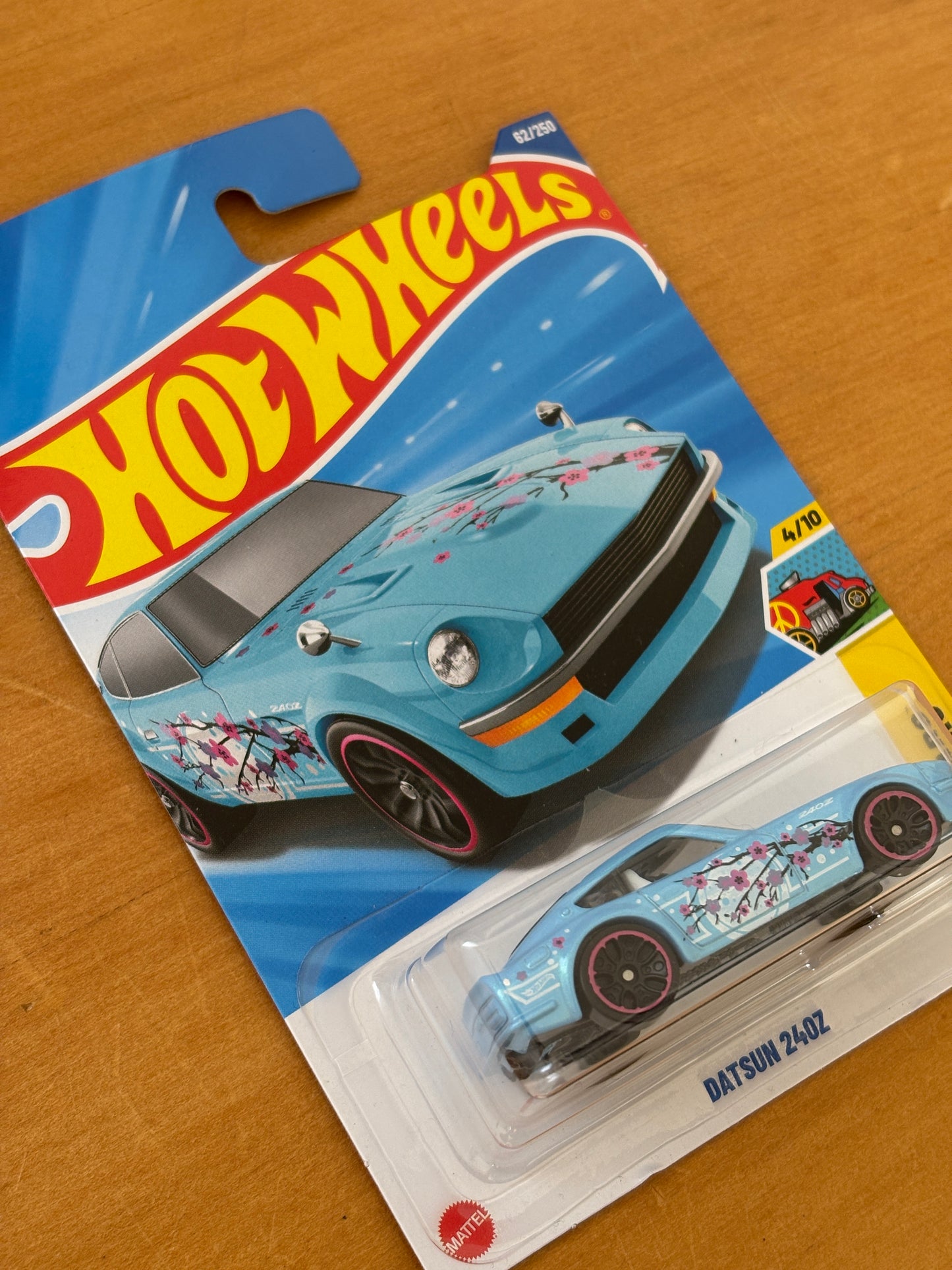 Hot Wheels Mainline / Datsun 240z / 2025 HW: Art Cars 4/10