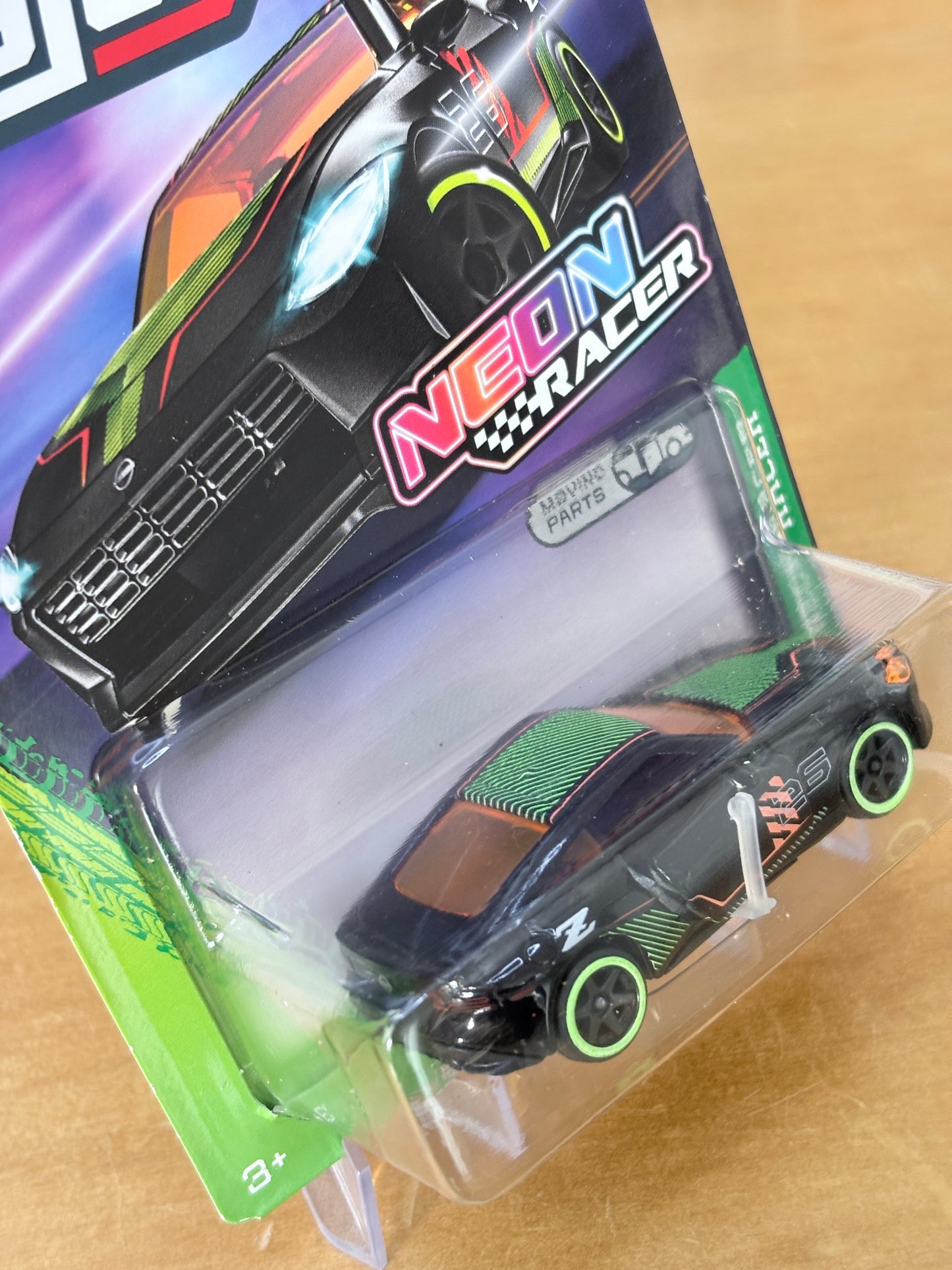 Majorette Neon Racers | Nissan Z | Moving Parts Premium