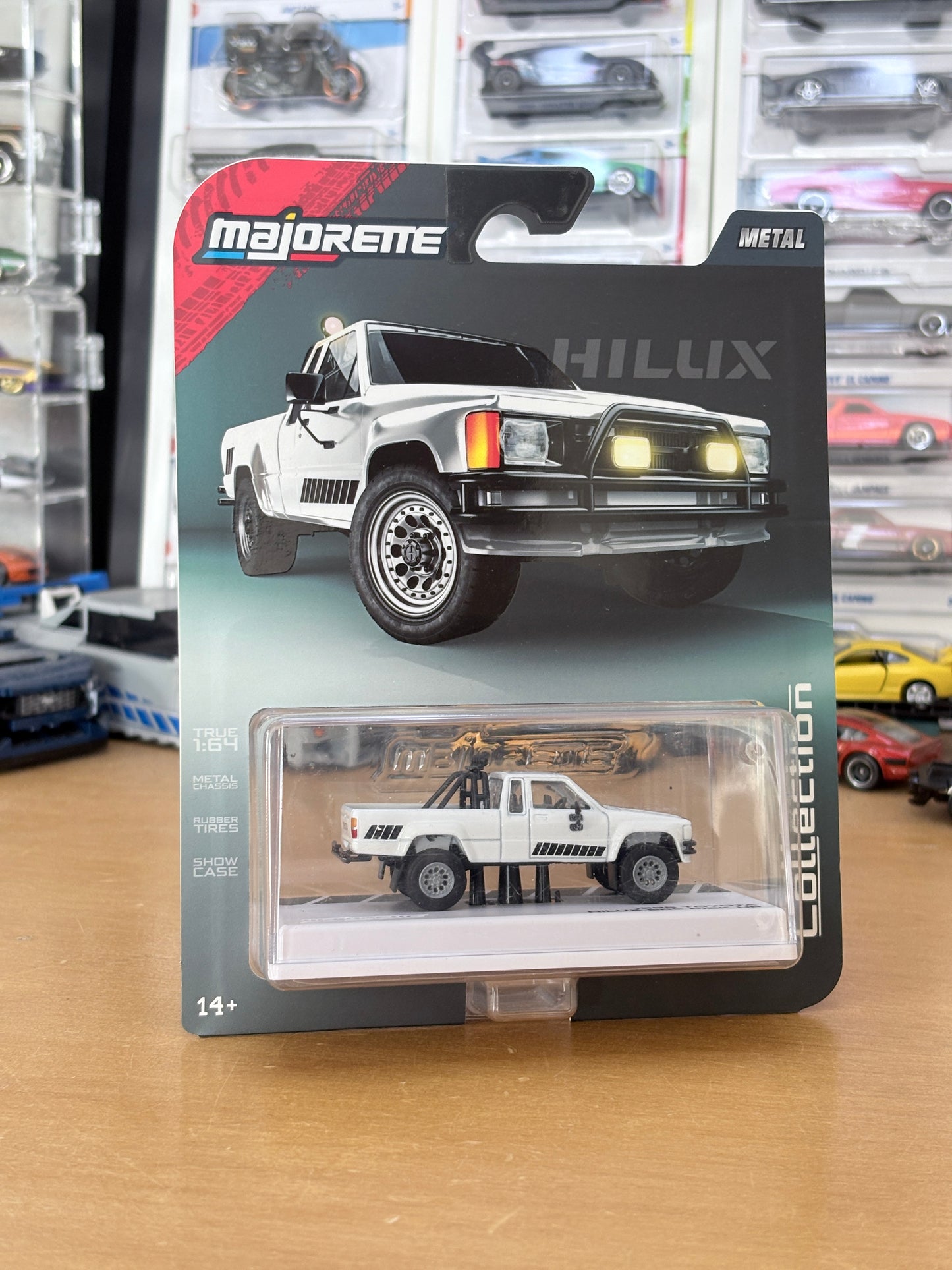 Majorette Collection | 1985 Toyota Hilux SR5 Pickup (White)