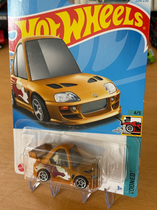 Hot Wheels Mainline / '94 Toyota Supra / 2024 HW Tooned 2/5