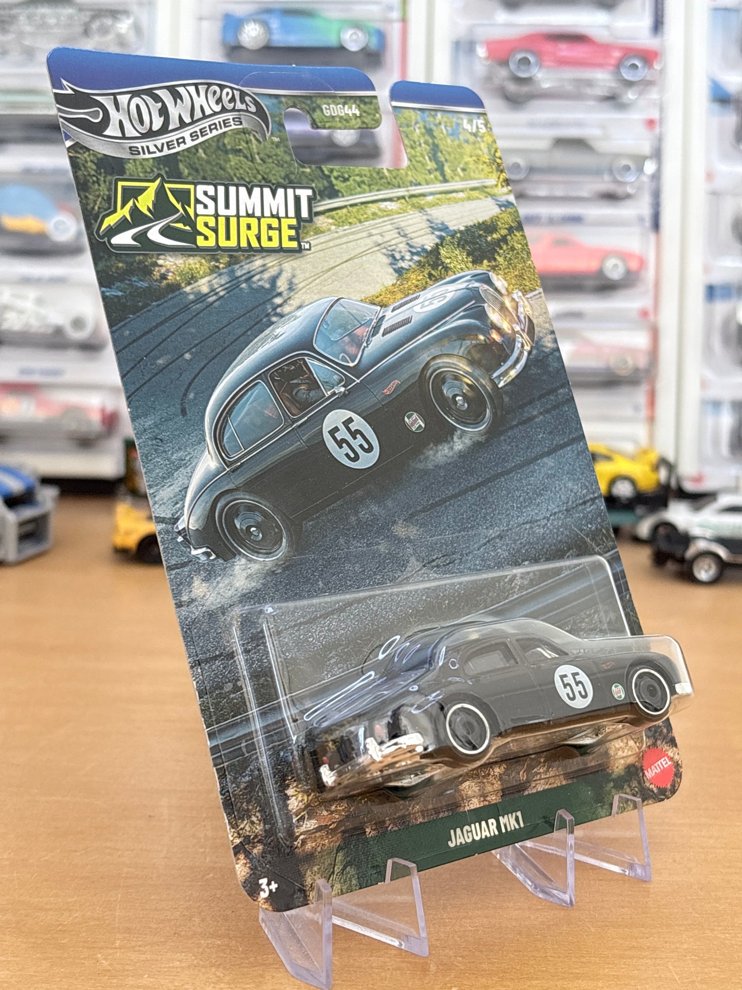 Hot Wheels Silver Series | Jaguar Mk1 | 2026 Summit Surge 4/5