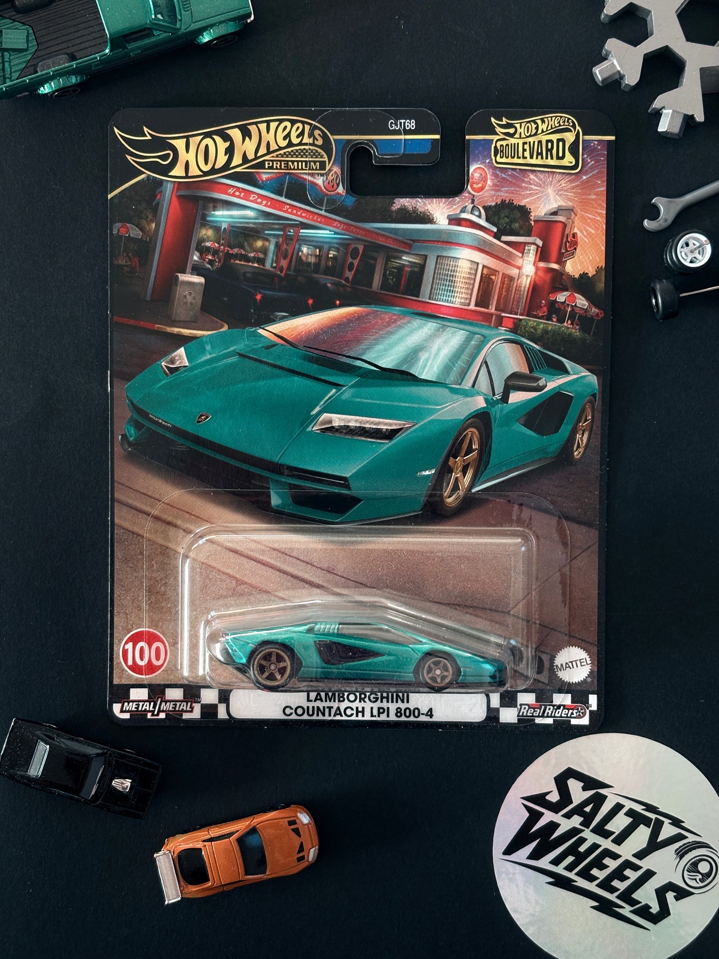 Hot Wheels Custom Lamborghini Countach LPI 800-4 Boulevard #100 Premium Diecast