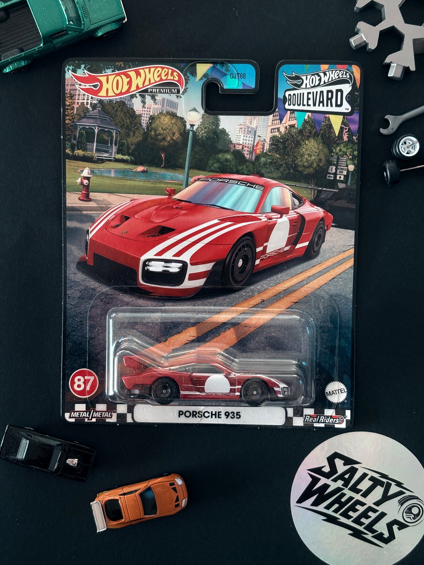 Hot Wheels Porsche 935 Boulevard #87 Premium Diecast