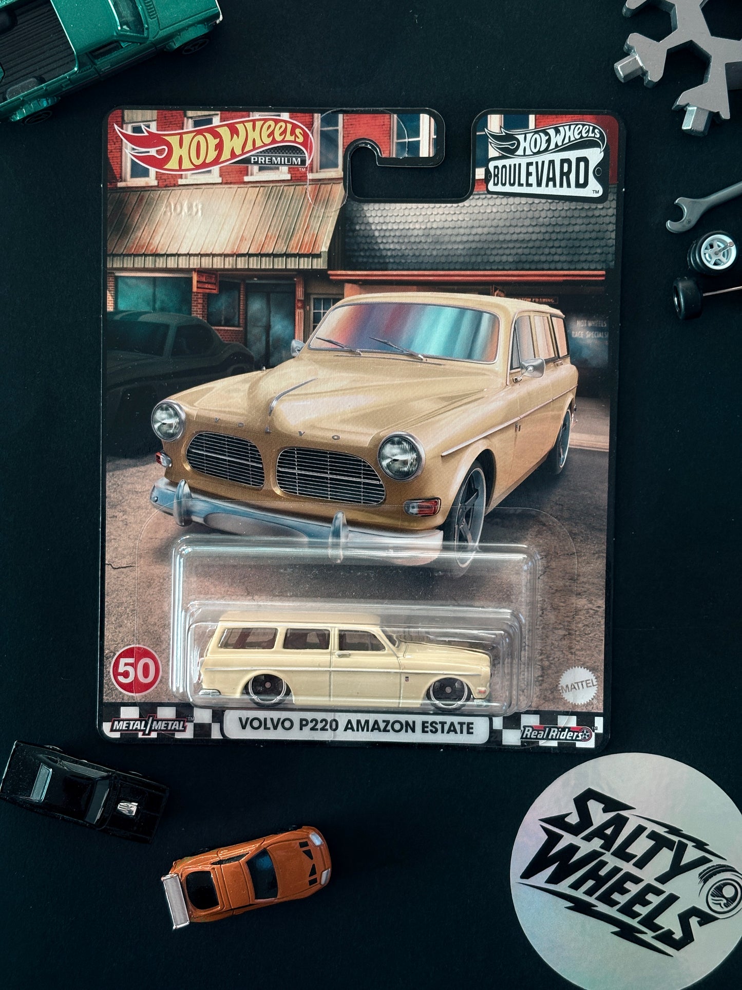 Hot Wheels Volvo P220 Amazon Estate Boulevard #50 Premium Diecast