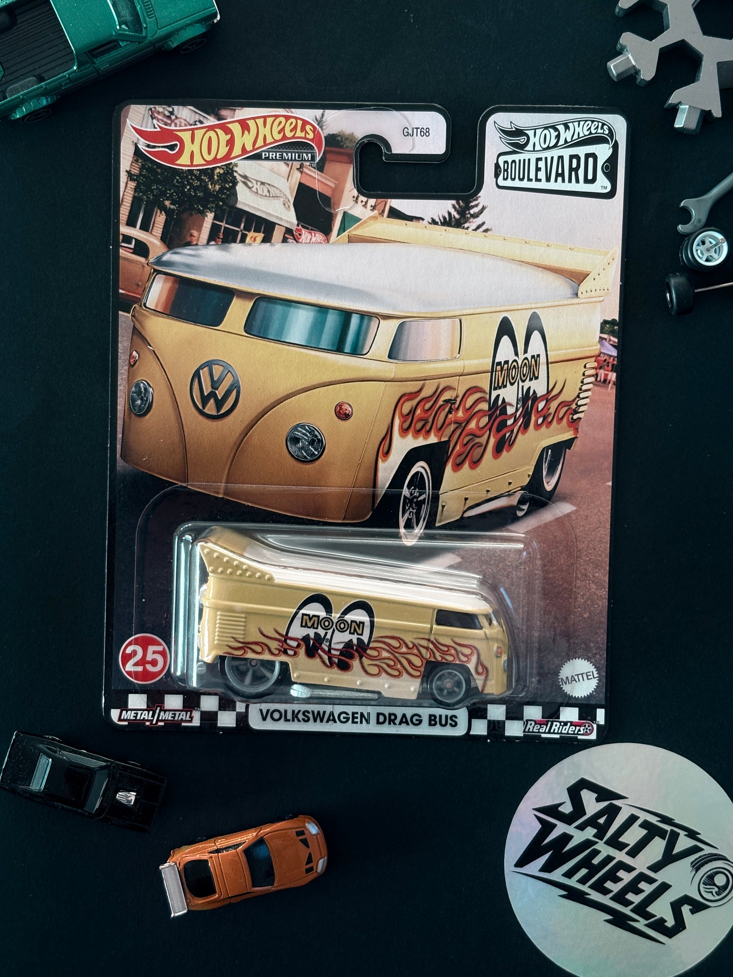 Hot Wheels Volkswagen Drag Bus Boulevard #25 Premium Diecast