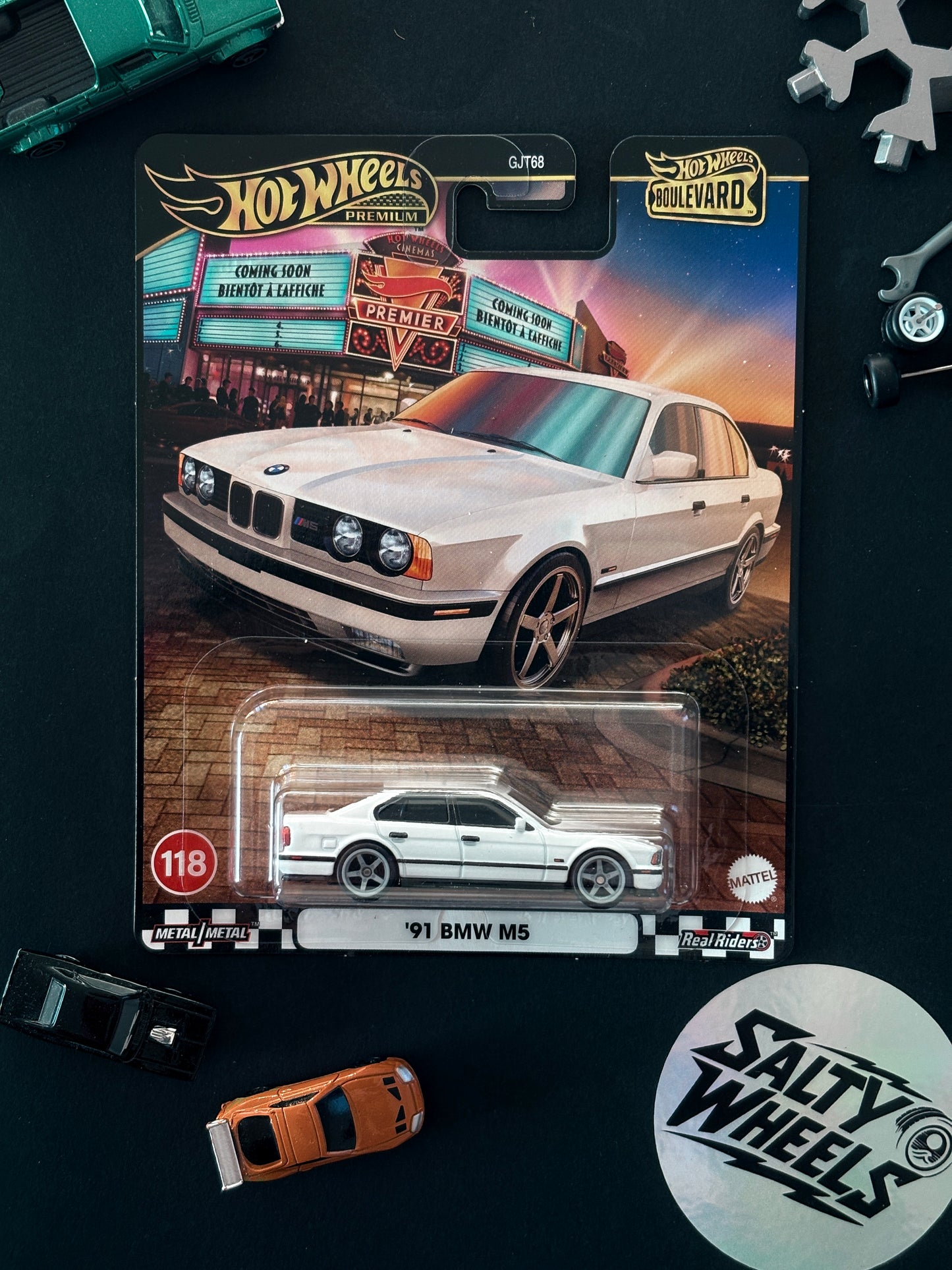 Hot Wheels '91 BMW M5 Boulevard #118 Premium Diecast