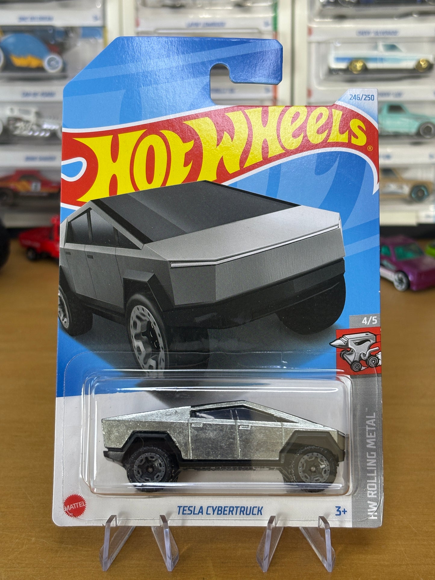 Hot Wheels Mainline / Tesla Cybertruck / 2024 HW Rolling Metal 4/5