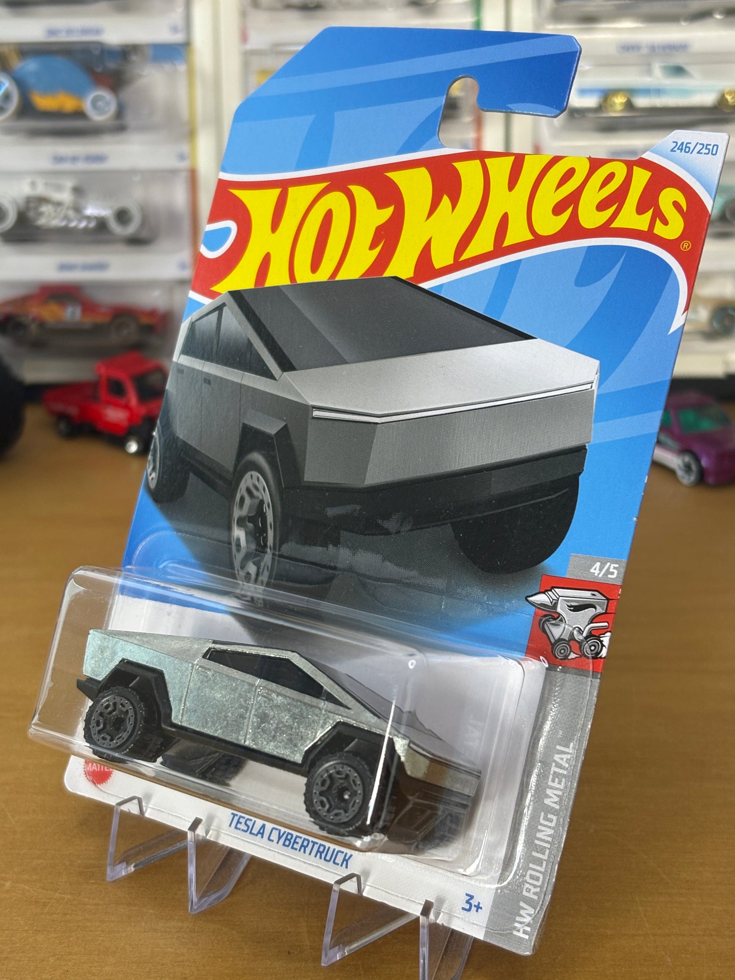 Hot Wheels Mainline / Tesla Cybertruck / 2024 HW Rolling Metal 4/5