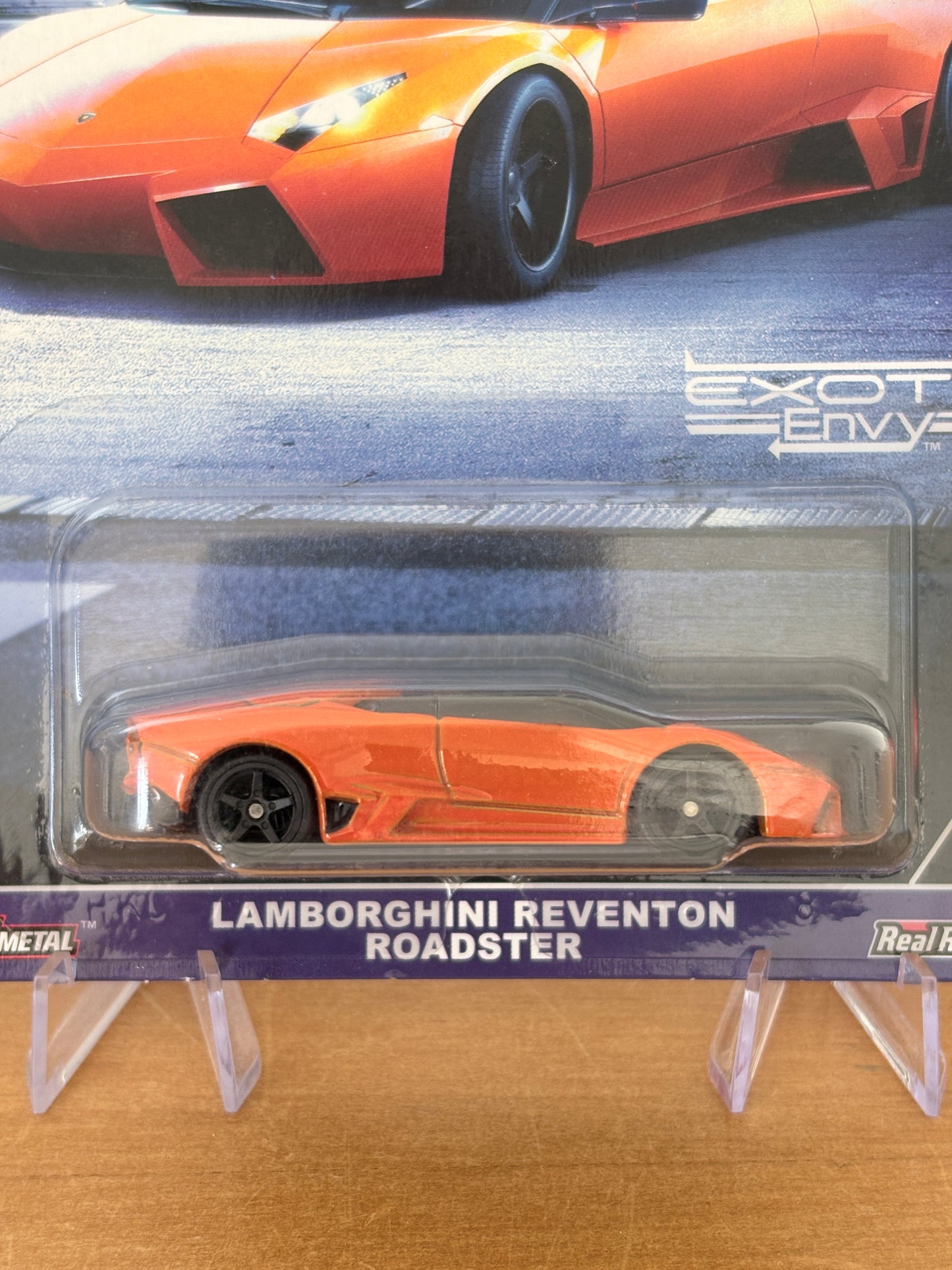 Hot Wheels Premium | Lamborghini Reventon Roadster | 2023 HW Exotic Envy 2/5