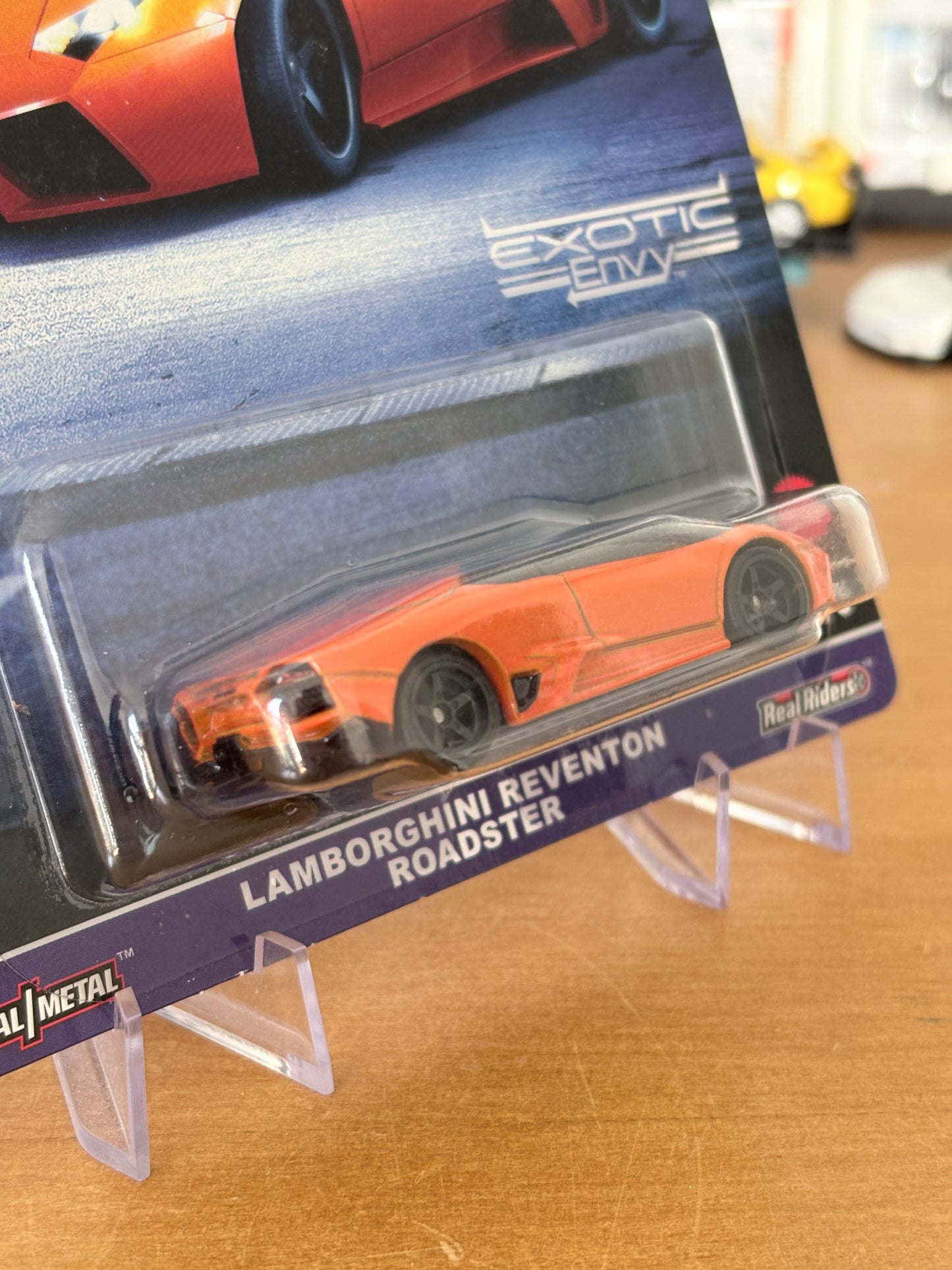 Hot Wheels Premium | Lamborghini Reventon Roadster | 2023 HW Exotic Envy 2/5