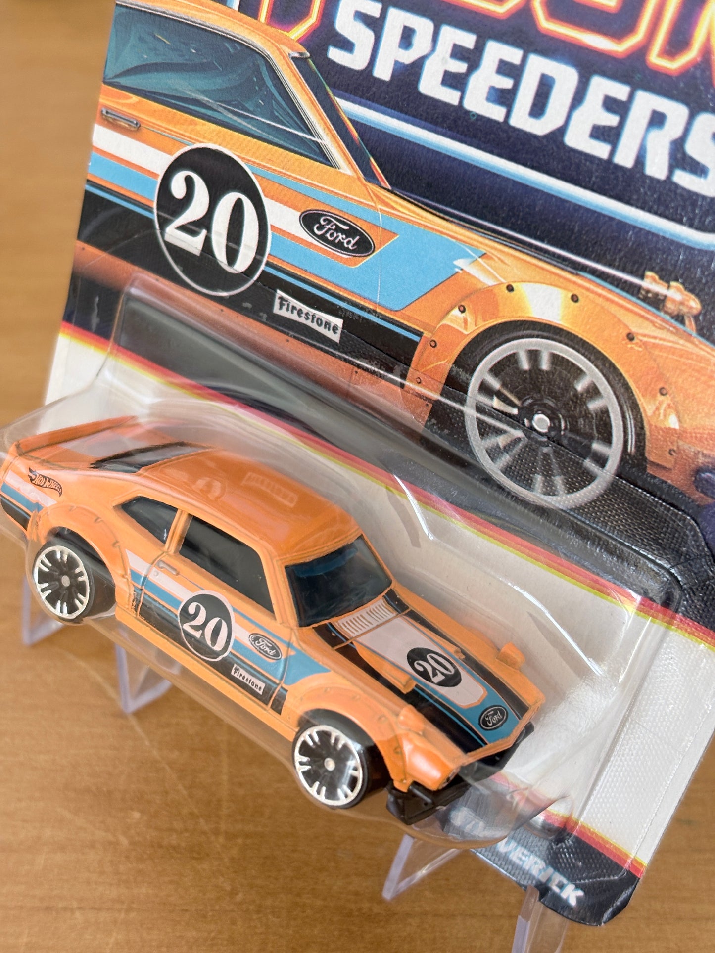 Hot Wheels Neon Speeders | Custom Ford Maverick | 2026 Mix 1 2/8