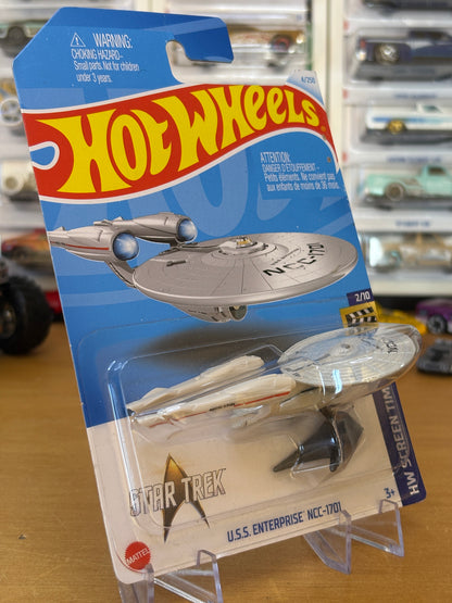 Hot Wheels Mainline / U.S.S Enterprise NCC-1701 / 2021 HW Screen Time 2/10