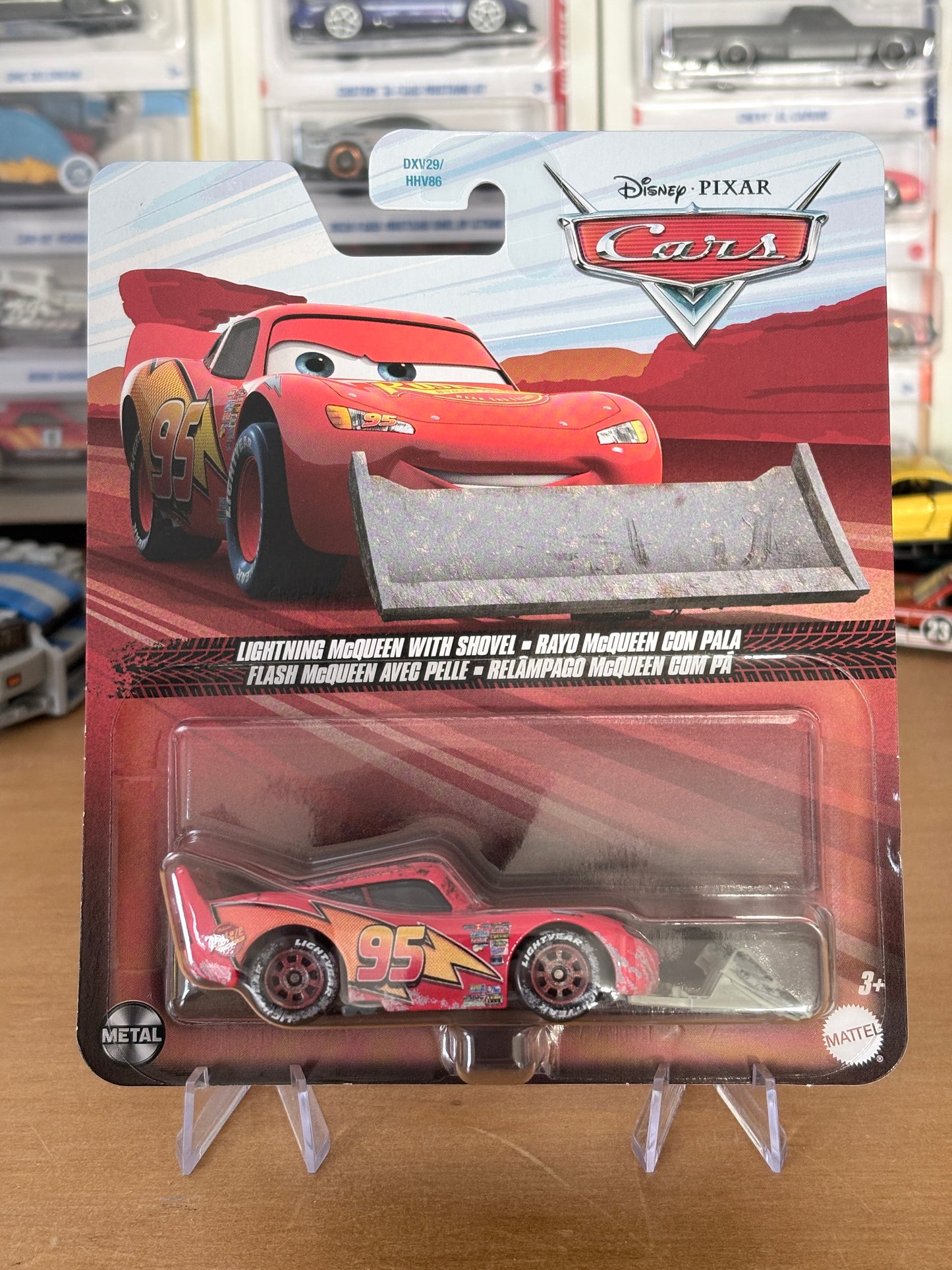 Disney Pixar Cars | Lightning McQueen with Shovel