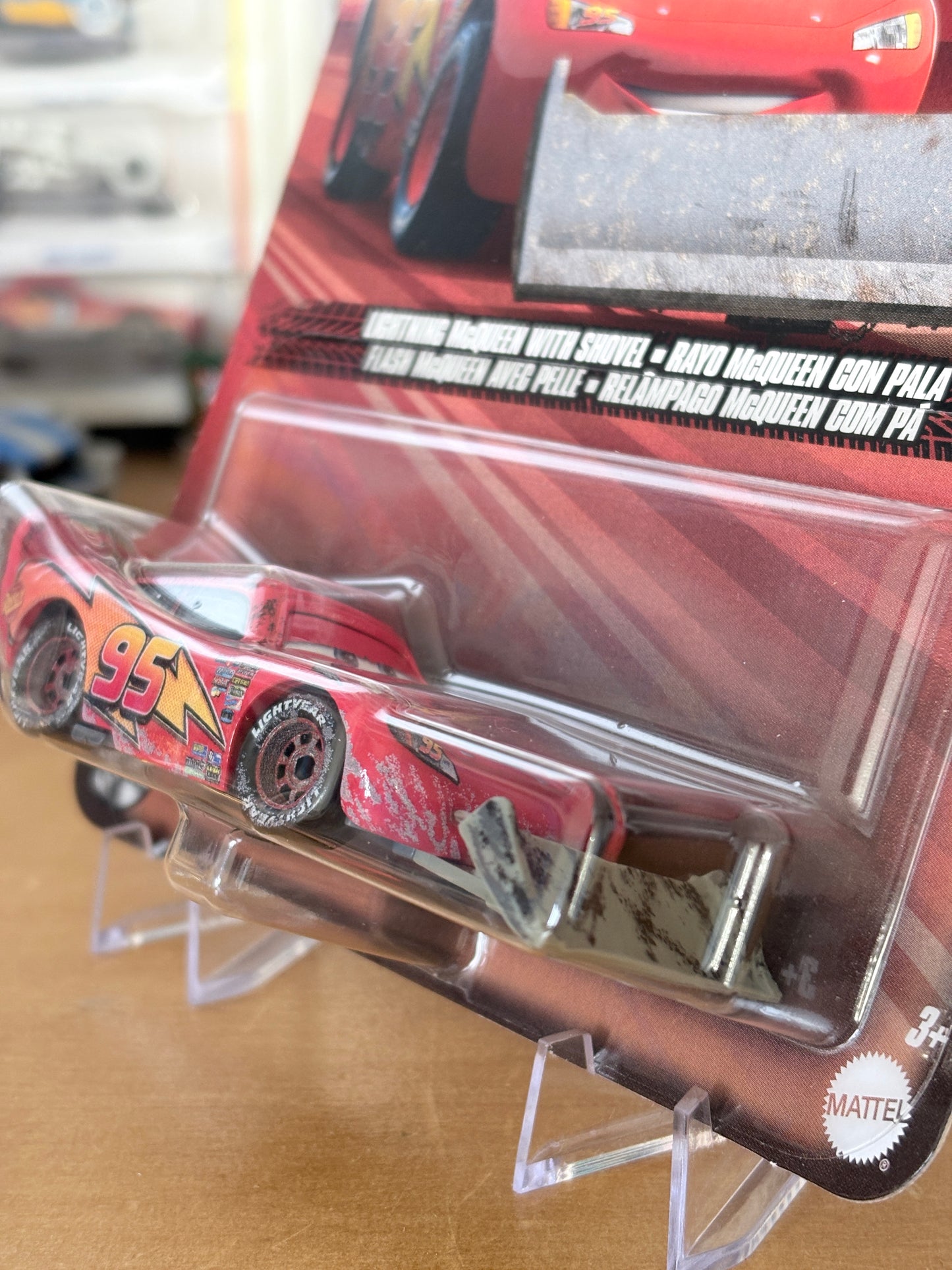 Disney Pixar Cars | Lightning McQueen with Shovel