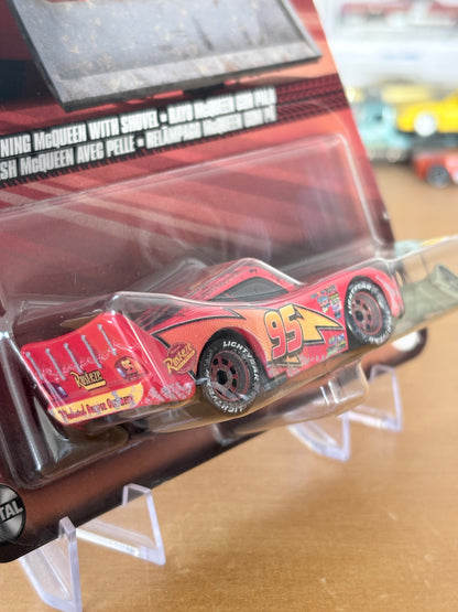 Disney Pixar Cars | Lightning McQueen with Shovel