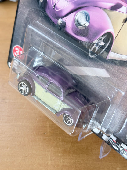 Hot Wheels Volkswagen "Classic Bug" Boulevard #31 Premium Diecast