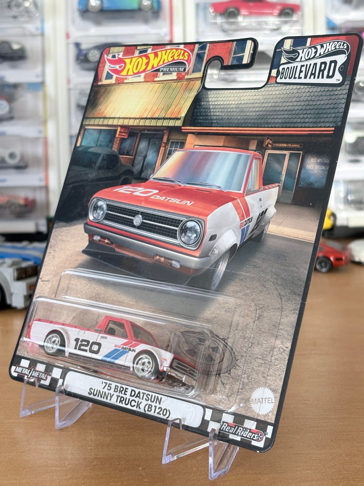 Hot Wheels '75 BRE Datsun Sunny Truck (B120) Boulevard #46 Premium Diecast