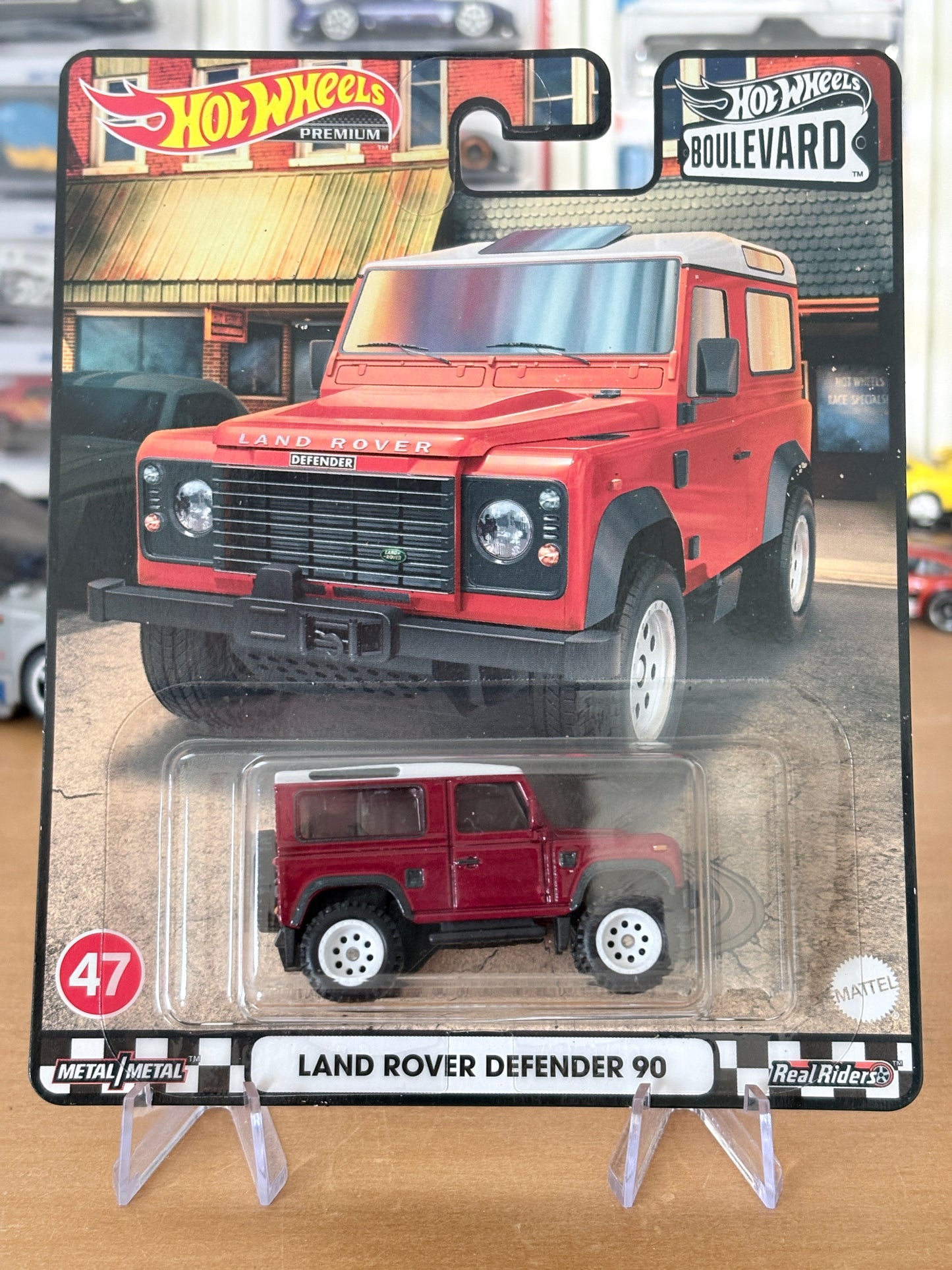 Hot Wheels Land Rover Defender 90 Boulevard #47 Premium Diecast