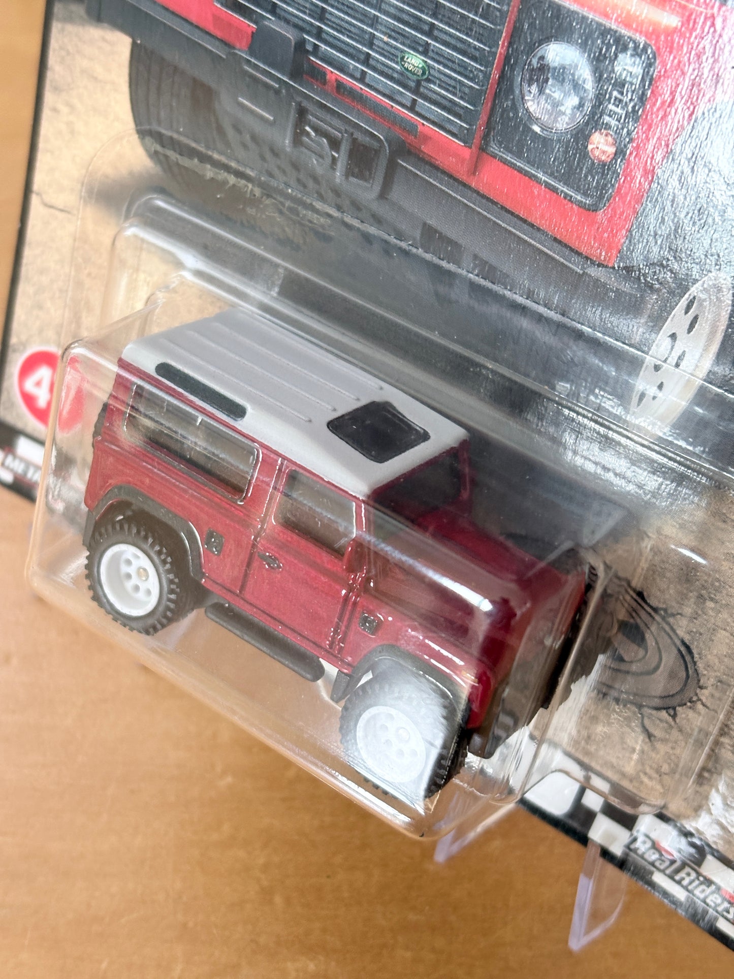 Hot Wheels Land Rover Defender 90 Boulevard #47 Premium Diecast