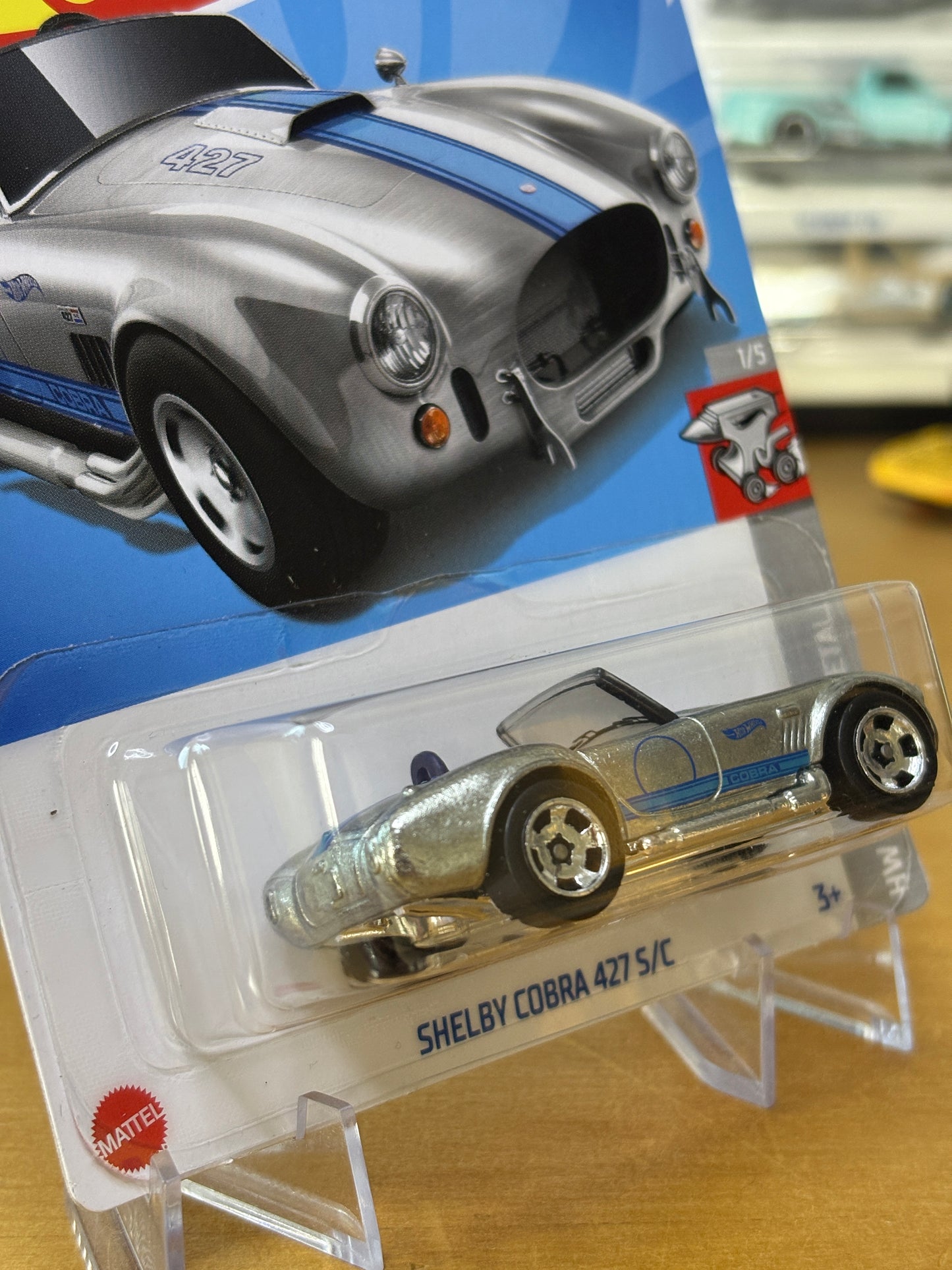 Hot Wheels Mainline / Shelby Cobra 427 S/C / 2024 HW Rolling Metal 1/5