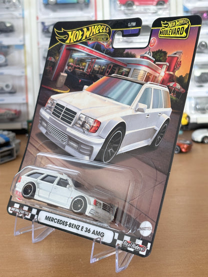 Hot Wheels Mercedes-Benz E 36 AMG Boulevard #113 Premium Diecast