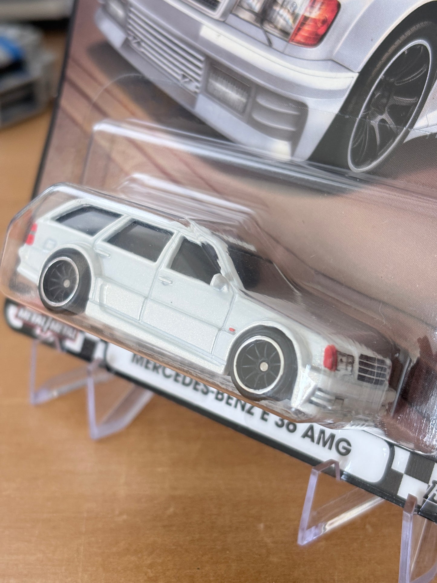 Hot Wheels Mercedes-Benz E 36 AMG Boulevard #113 Premium Diecast