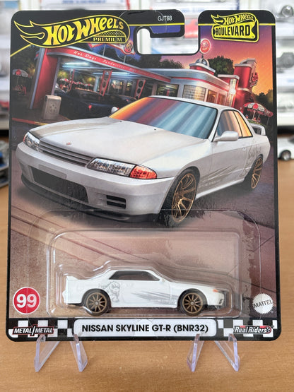 Hot Wheels Nissan Skyline GT-R (BNR32) Boulevard #99 Premium Diecast