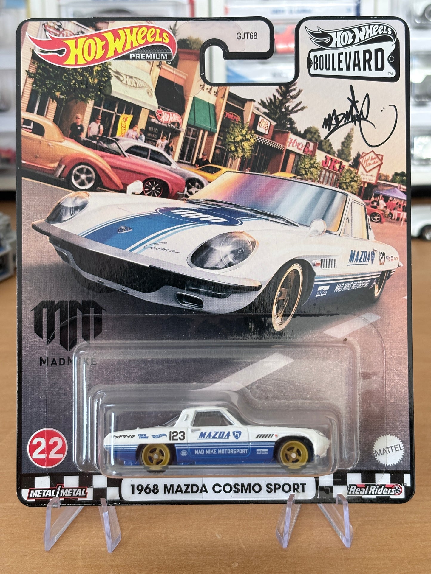Hot Wheels Mazda Cosmo Sport Boulevard #22 Premium Diecast