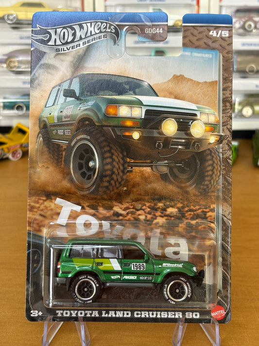 Hotwheels Silver Series / Toyota Land Cruiser 80 / 2025 Toyota 4/5