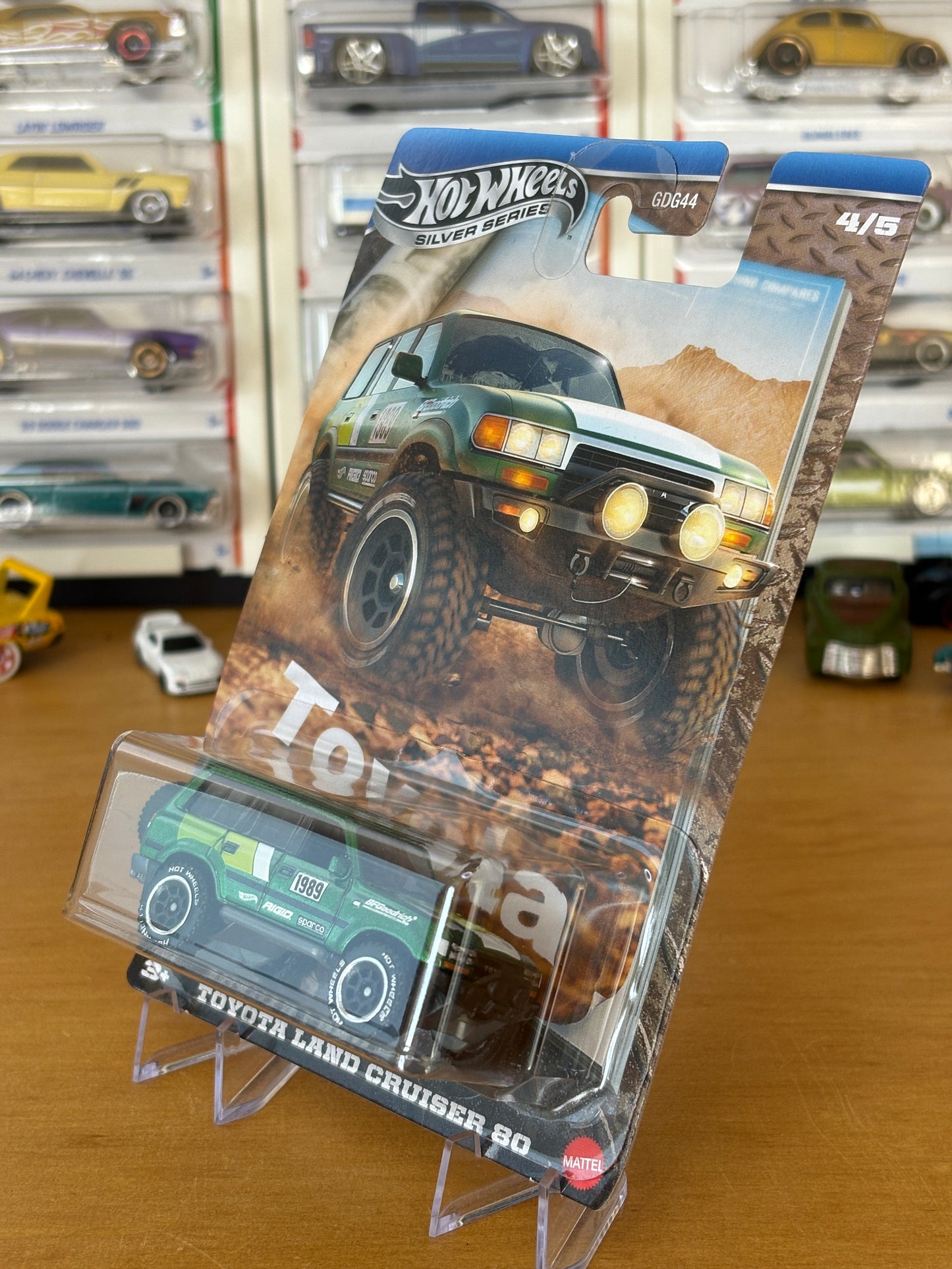 Hotwheels Silver Series / Toyota Land Cruiser 80 / 2025 Toyota 4/5