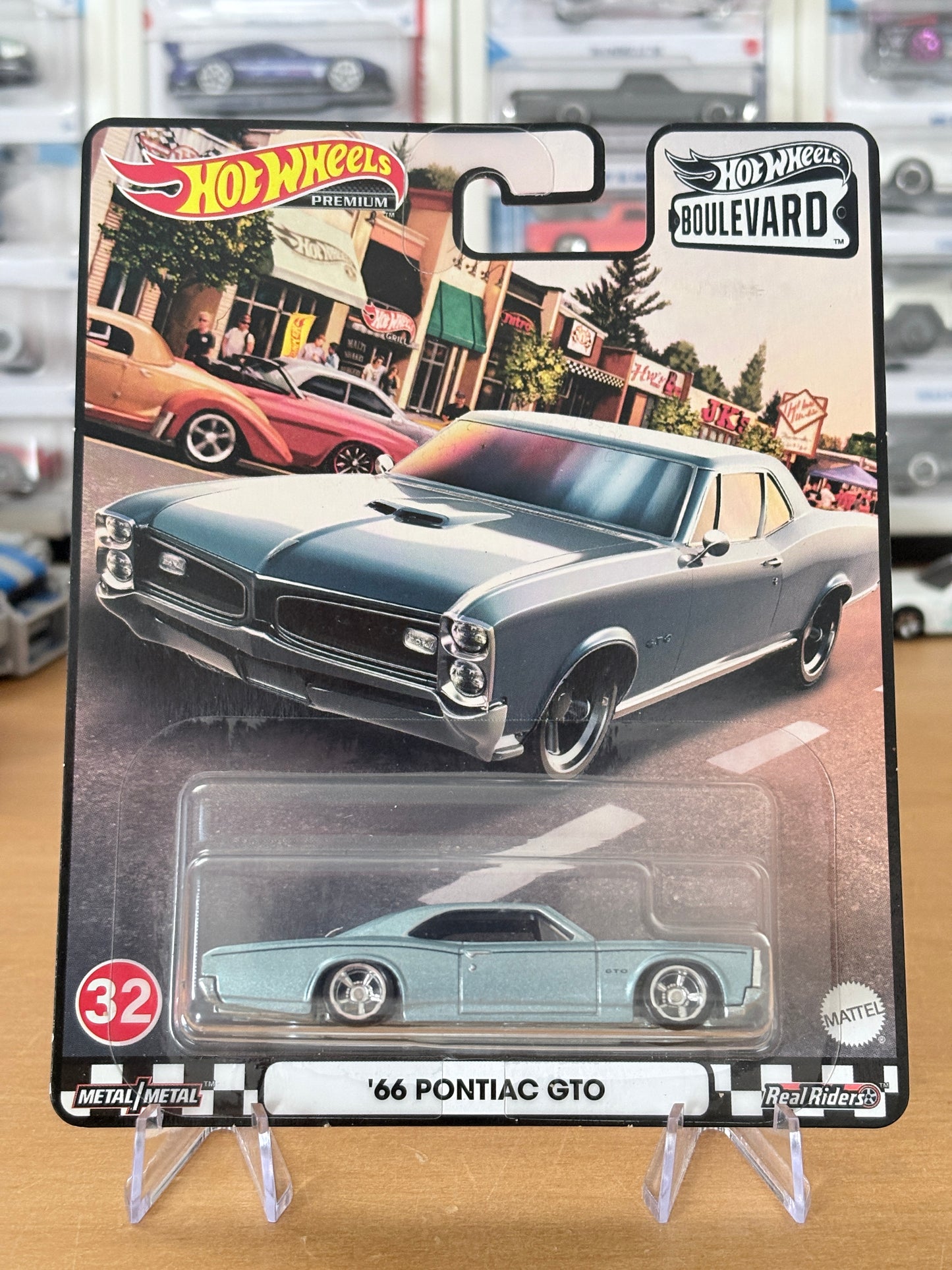 Hot Wheels '66 Pontiac GTO Boulevard #32 Premium Diecast