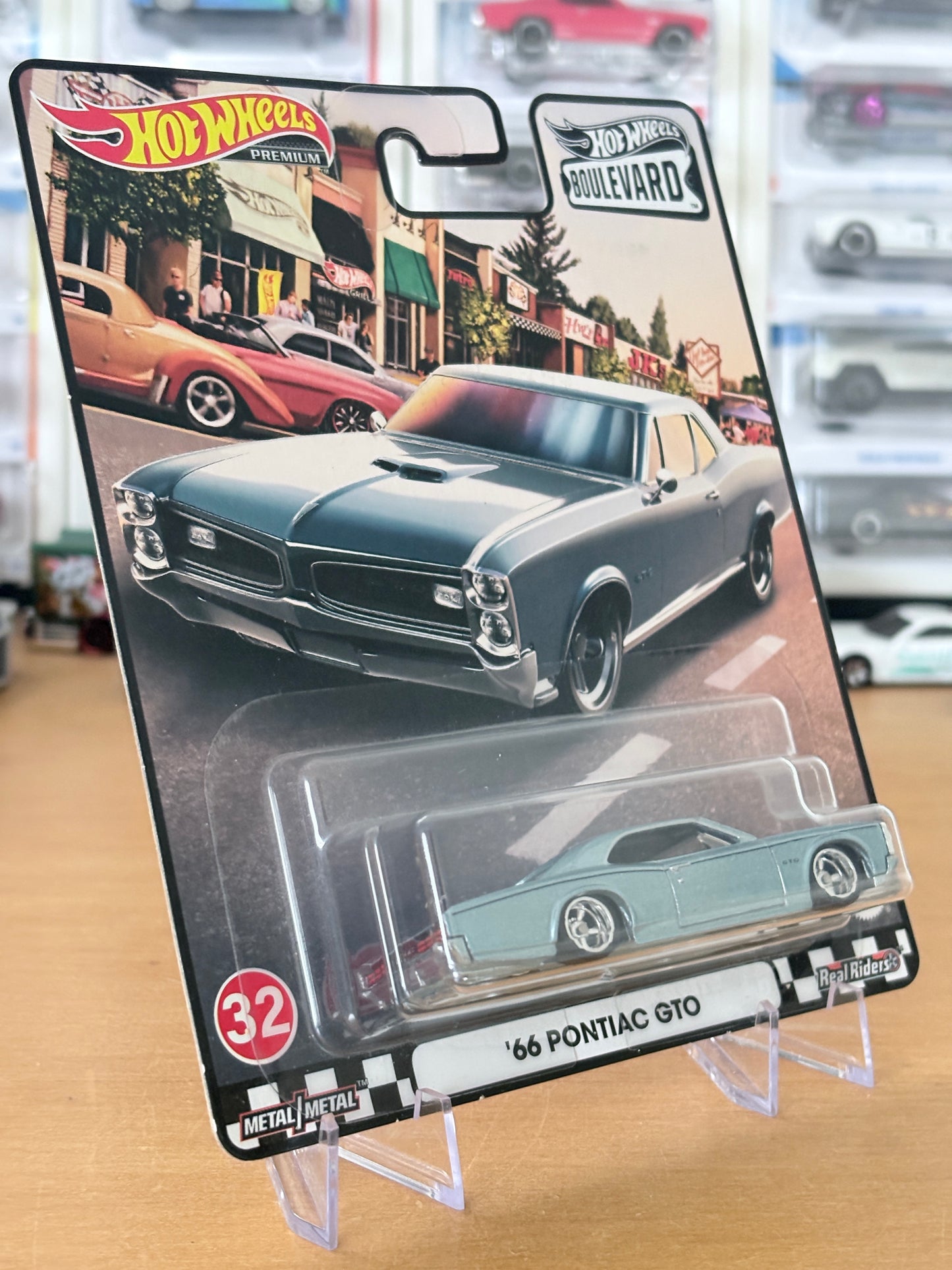 Hot Wheels '66 Pontiac GTO Boulevard #32 Premium Diecast