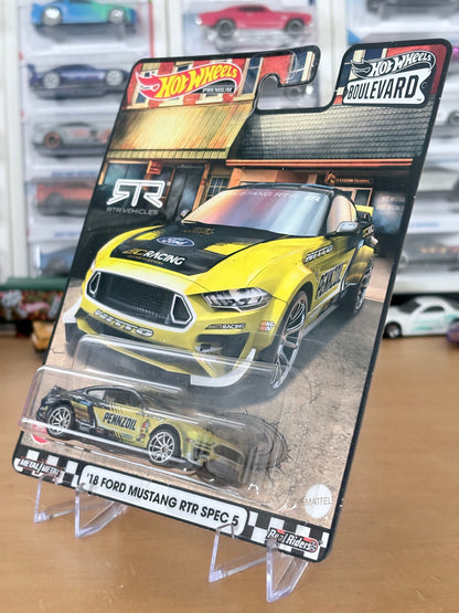 Hot Wheels Custom '18 Ford Mustang RTR Spec 5 Boulevard #61 Premium Diecast