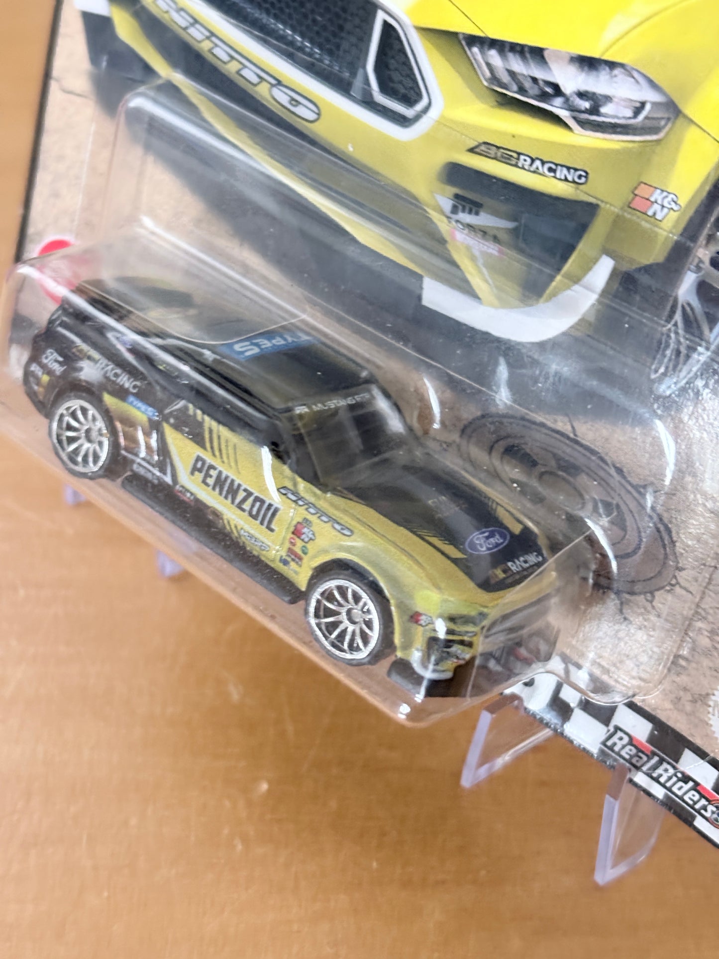 Hot Wheels Custom '18 Ford Mustang RTR Spec 5 Boulevard #61 Premium Diecast