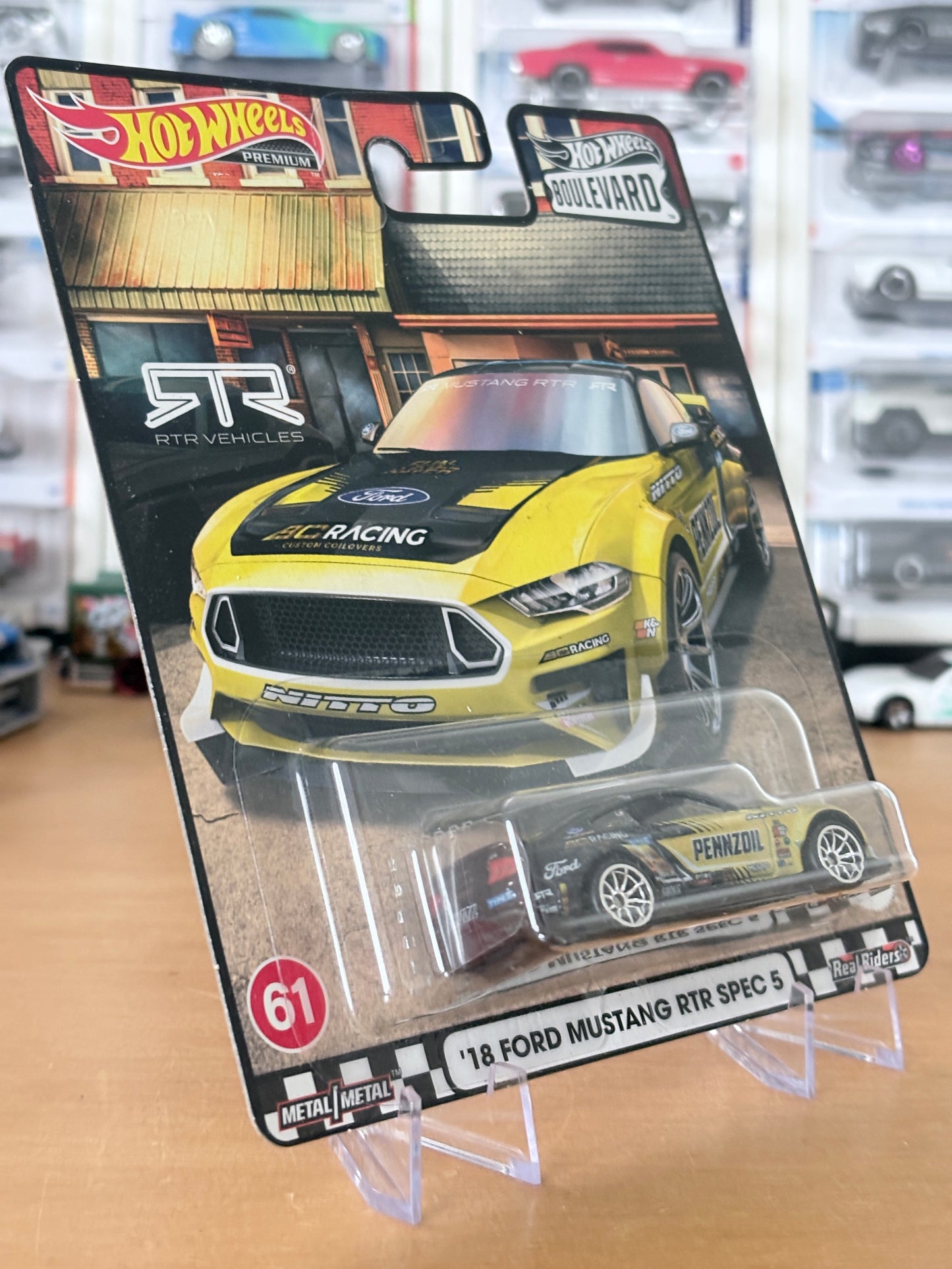 Hot Wheels Custom '18 Ford Mustang RTR Spec 5 Boulevard #61 Premium Diecast