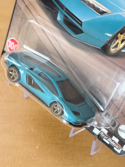 Hot Wheels Custom Lamborghini Countach LPI 800-4 Boulevard #100 Premium Diecast