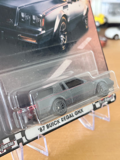 Hot Wheels '87 Buick Regal GNX Boulevard #30 Premium Diecast