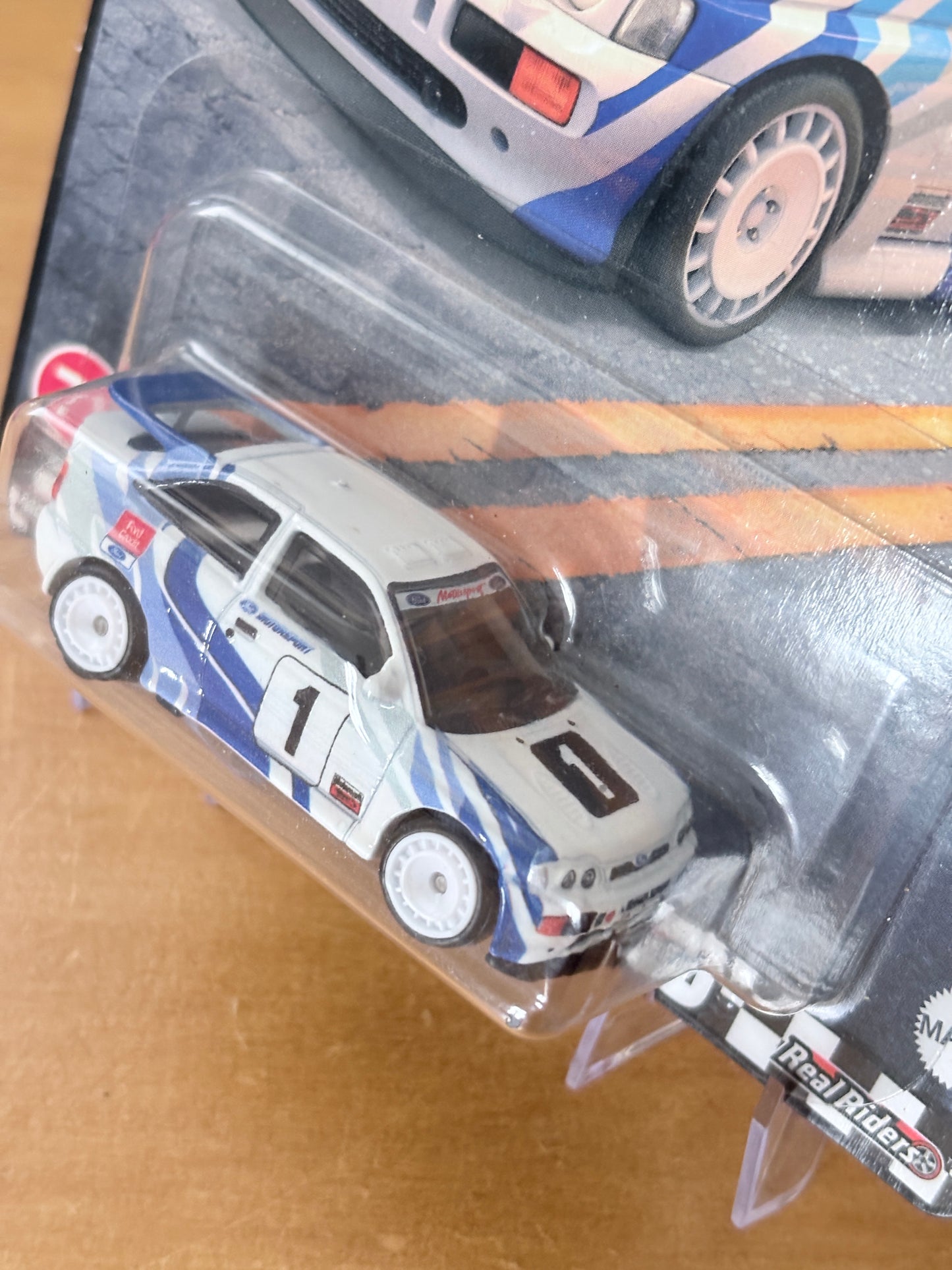 Hot Wheels '93 Ford Escort RS Cosworth Boulevard #71 Premium Diecast