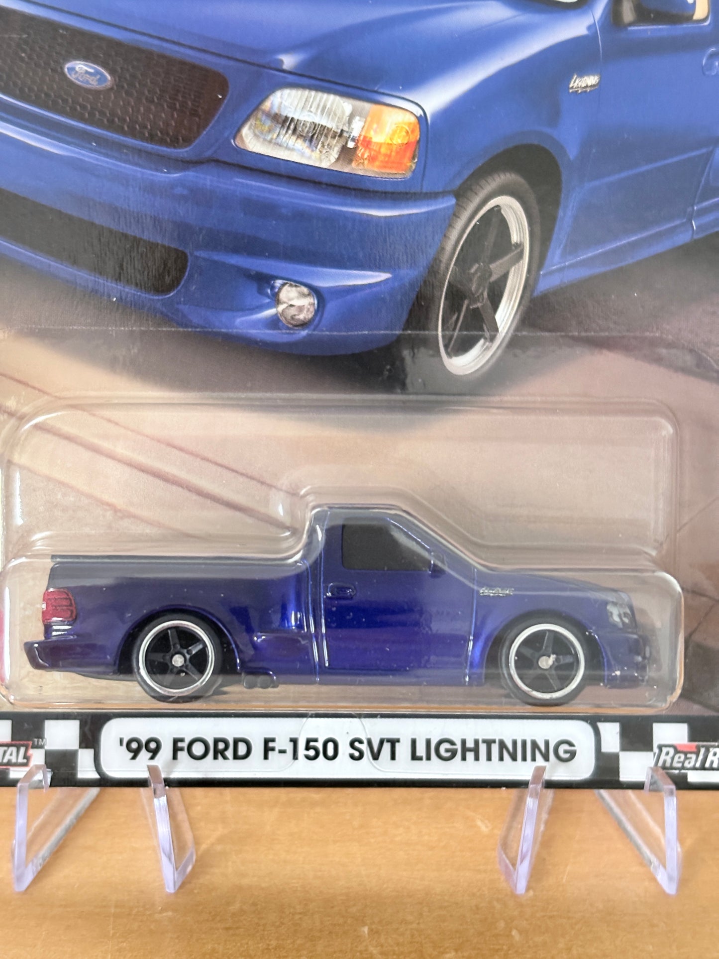 Hot Wheels '99 Ford F-150 SVT Lightning Boulevard #102 Premium Diecast