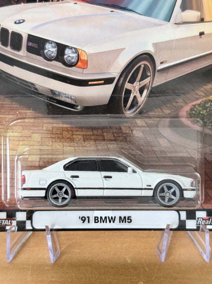 Hot Wheels '91 BMW M5 Boulevard #118 Premium Diecast