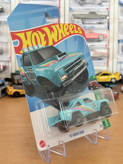 Hot Wheels '87 Dodge D100 | HW Reverse Rake 1/5