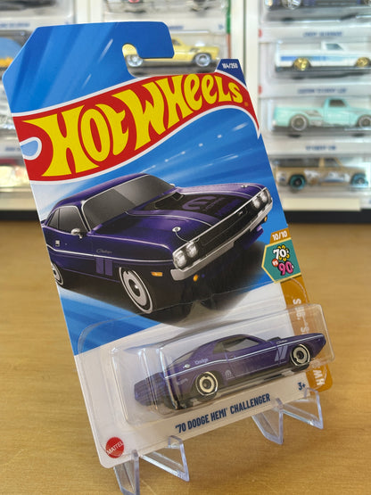 Hot Wheels Mainline / '70 Dodge Hemi Challenger / 2025 HW: 70's vs. 90's 10/10