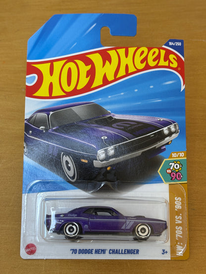 Hot Wheels Mainline / '70 Dodge Hemi Challenger / 2025 HW: 70's vs. 90's 10/10