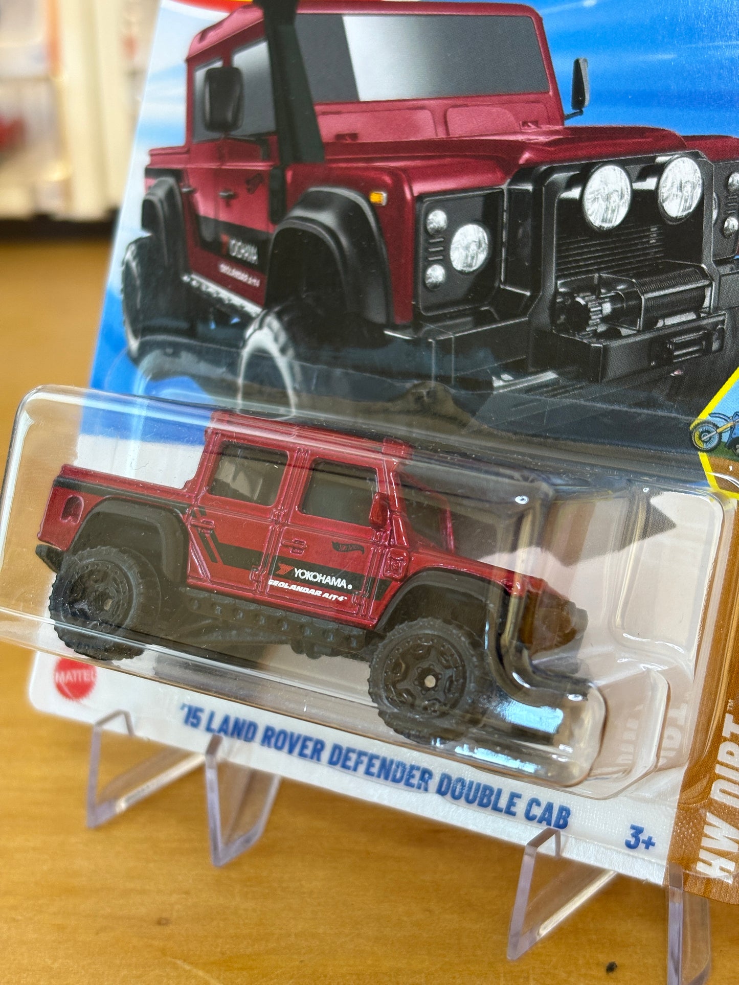 Hot Wheels Mainline / 15' Land Rover Defender Double Cab / 2025 HW Dirt 10/10