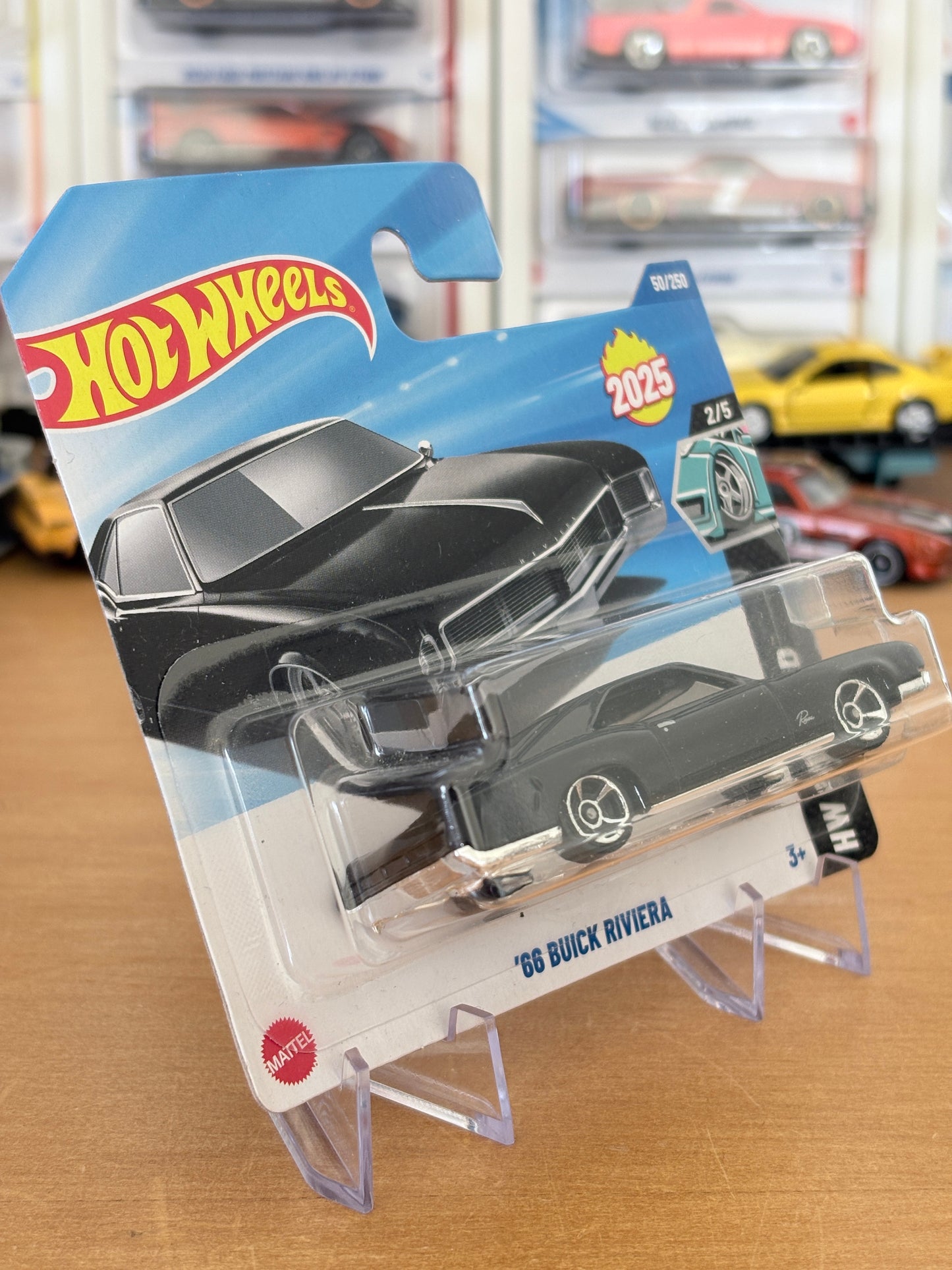 Hot Wheels '66 Buick Riviera | 2025 HW Modified 2/5 (Short Card) BLACK
